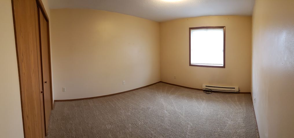 Building Photo - 1008 Dano Cir