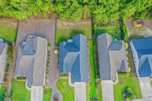 Building Photo - 365 N Bracken Fern Ln