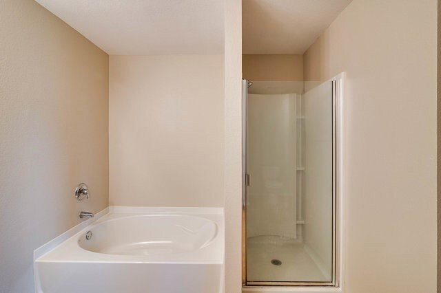 Building Photo - 25 Larkspur Dr