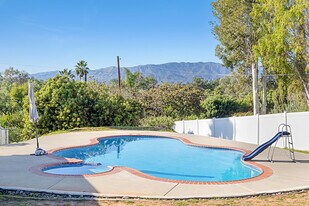 Building Photo - 1720 Via Entrada