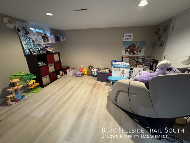 Building Photo - 8370 Hillside Trail S