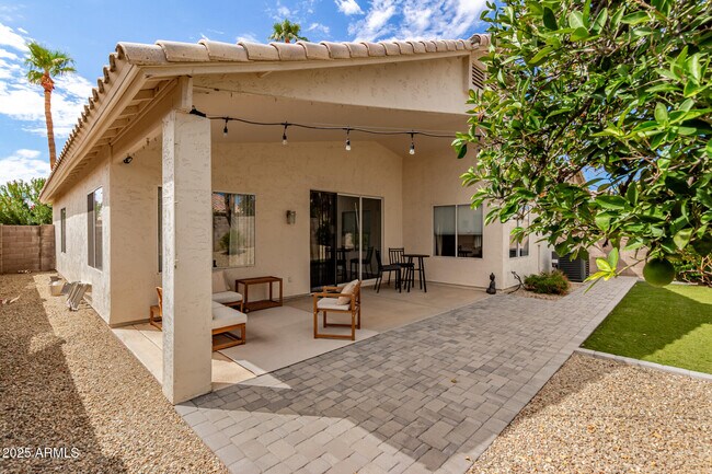 Building Photo - 8690 E Mescal St