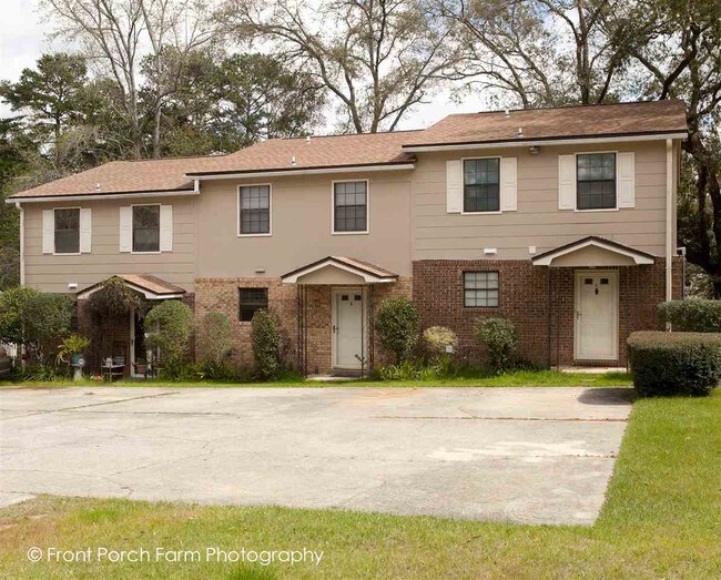 Building Photo - 3756 Donovan Dr