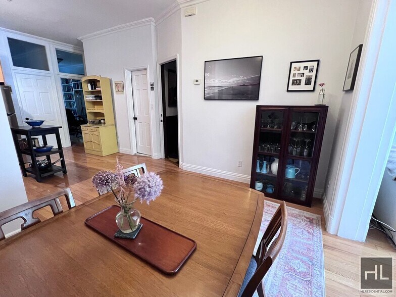 Building Photo - $7,000 | 2.5BR | 2BA | Prospect Heights Townhouse Duplex | Private Backyard | 1,500 SF | Original...