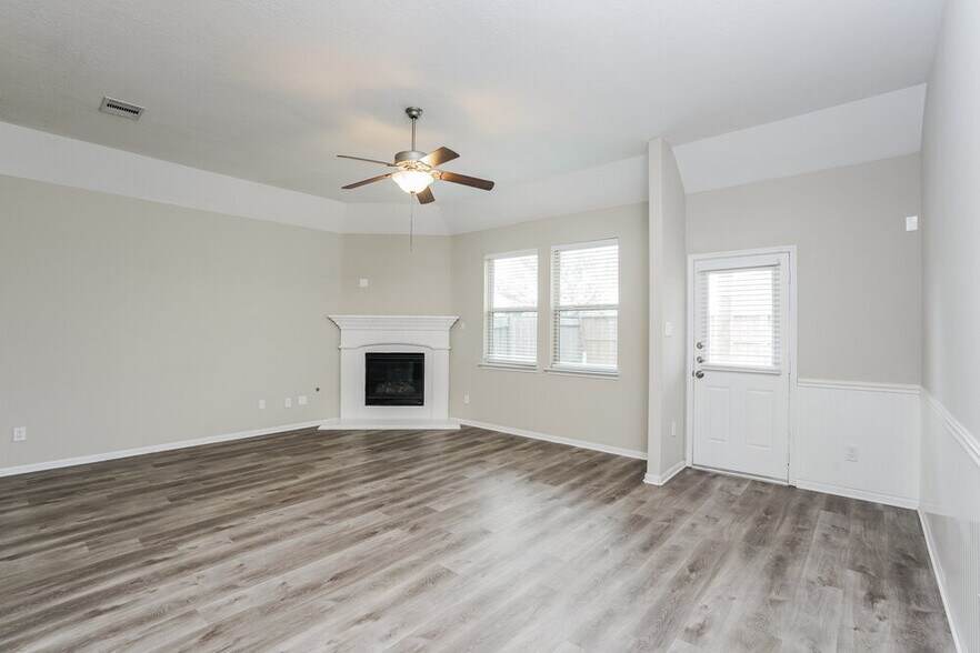 Building Photo - 3214 Bainbridge Hill Ln