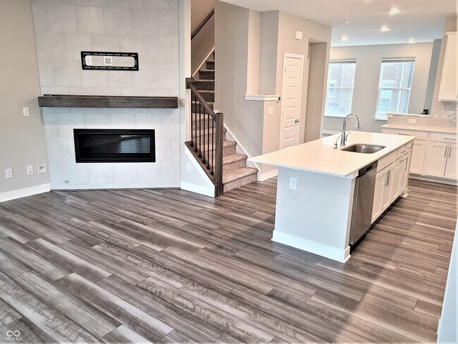 Building Photo - 13765 Tender Dr