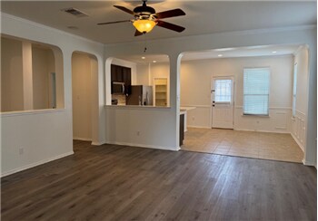 Building Photo - 812 Watson Way