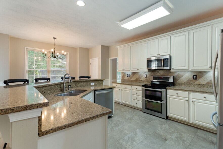 Building Photo - 22301 Tradewinds Dr