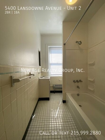 Building Photo - 5400 Lansdowne Ave