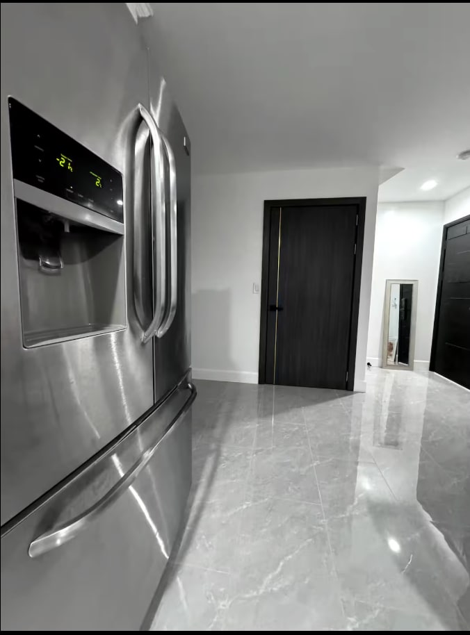 Kitchen - 551 11th Ave