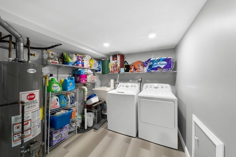 Building Photo - 264 N Southport Rd