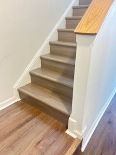 Staircase - 4996 Pintail Ct