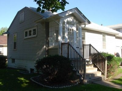 Building Photo - 931 18th Ave SE