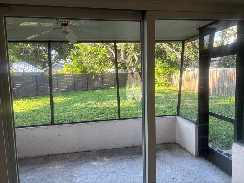 Patio- Back Yard - 10216 62nd Ter