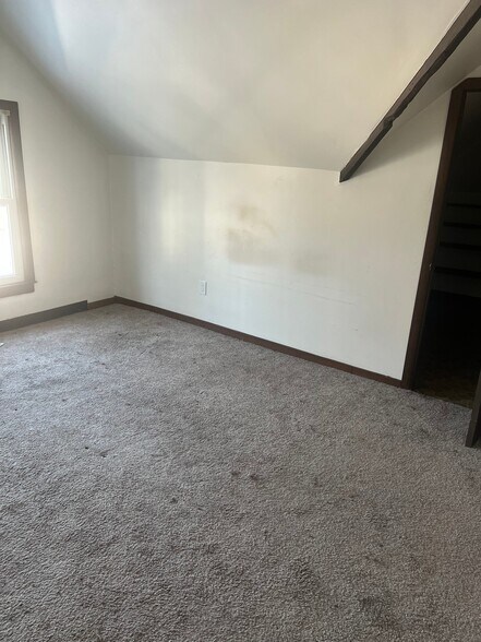 Building Photo - 8 Fox Terrace