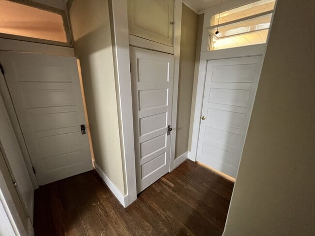 Building Photo - Spacious 5-Bedroom Home in Prime Zachary Location