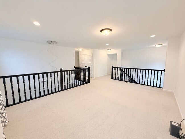 Building Photo - 4195 Risen Star Way