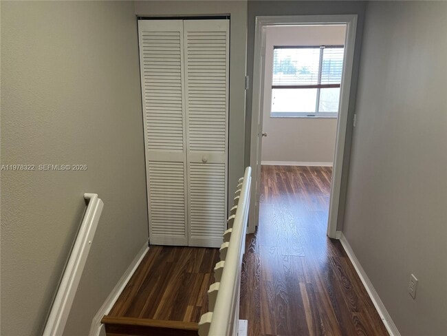 Building Photo - 110 SW 109th Ave