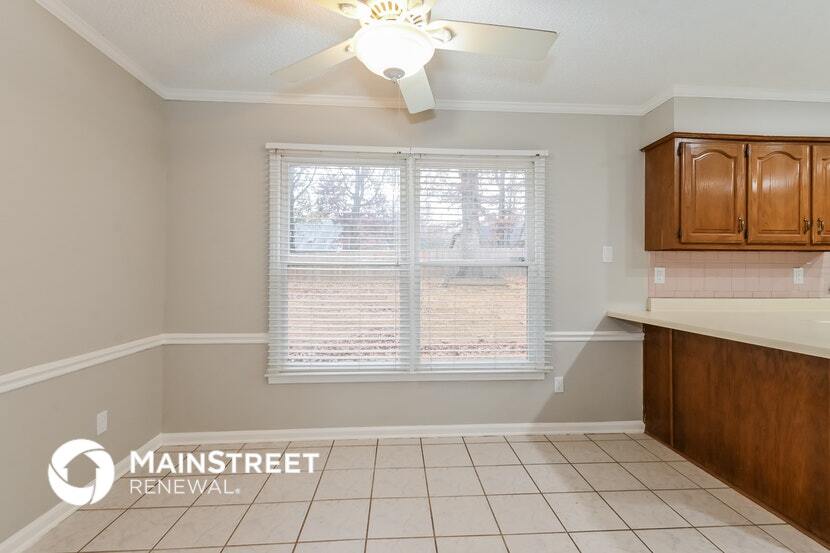 Building Photo - 2231 Oak Hollow Ln