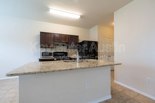 Building Photo - 10120 Crescendo Ln