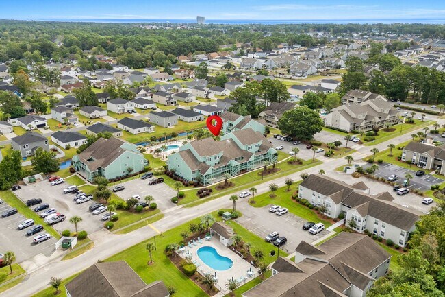 Building Photo - First Floor Seasonal Rental Available December 1, 2025-June 30, 2026-Golf Colony 40S