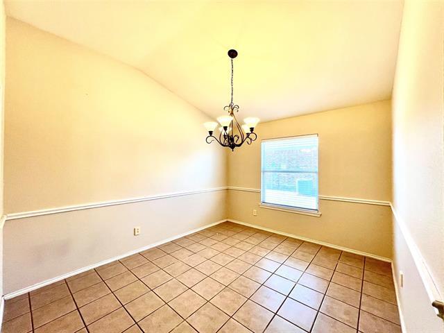 Building Photo - 1304 Columbus Ln