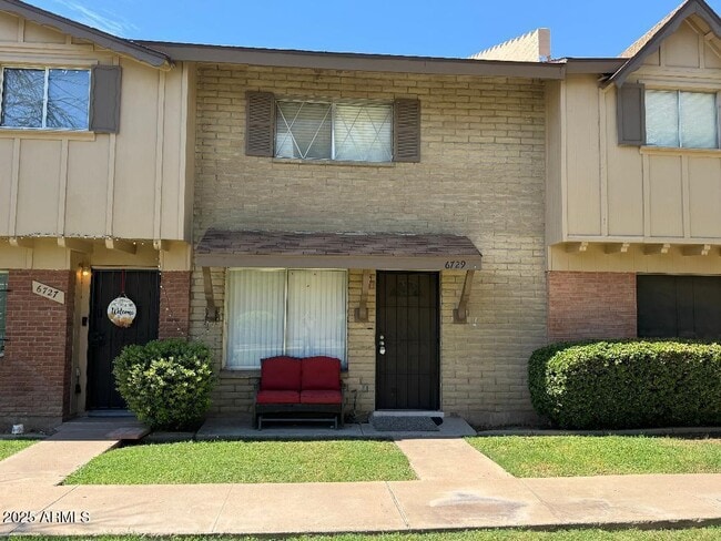 Primary Photo - 6729 N 44th Ave