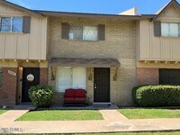 Building Photo - 6729 N 44th Ave