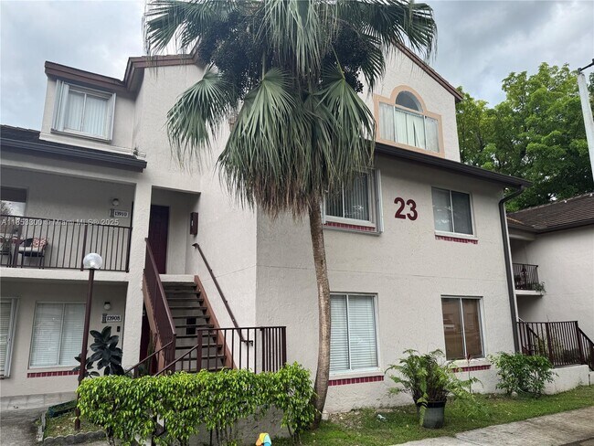 Building Photo - 13910 SW 91st Terrace