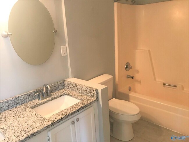 Building Photo - 104 Potomac Cir