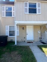 Building Photo - 536 W Loch Lomond Dr