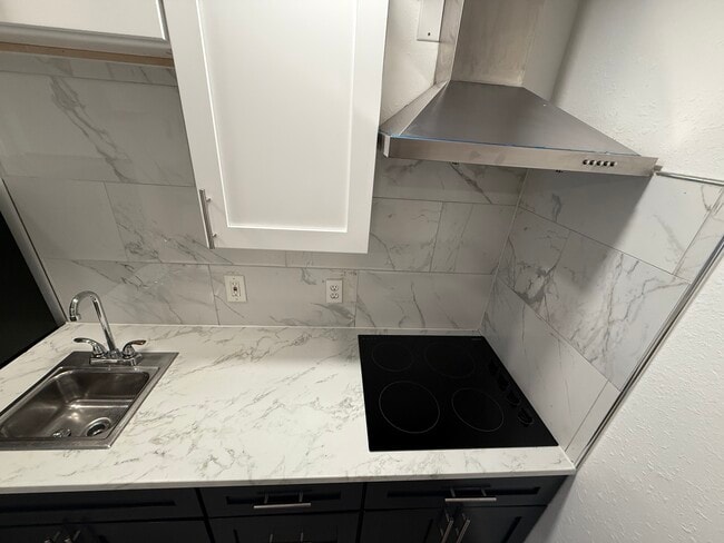 Building Photo - 1804 John Arthur Way