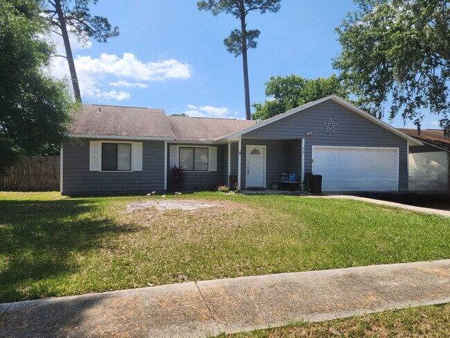 Primary Photo - Port Orange 3 bed & 2 bath home