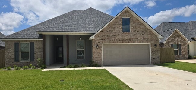 Primary Photo - 5 Bedroom 3 Bathroom in Canes Landing