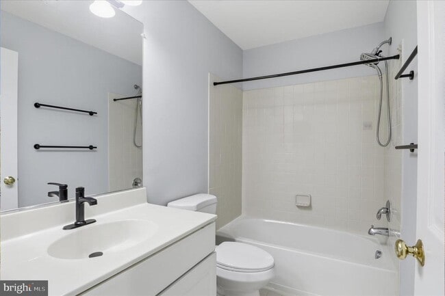 Building Photo - 5307 Granite Step Trail