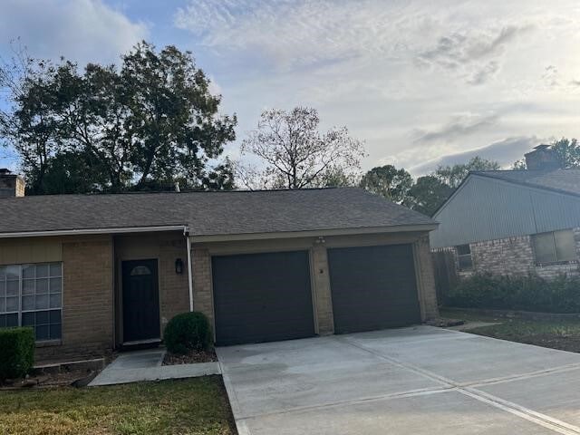 Building Photo - 15814 Havenhurst Dr