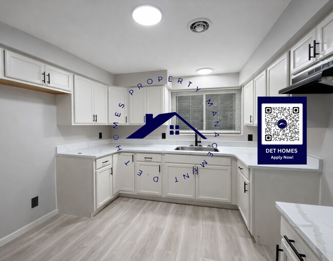 Building Photo - 16950 Normandy St