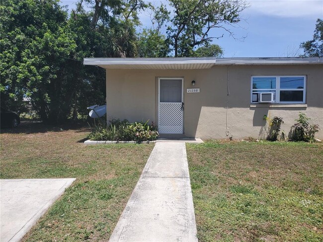 Primary Photo - 21258 Coulton Ave