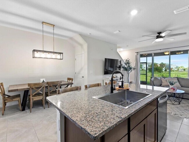 Building Photo - 8689 Milestone Dr
