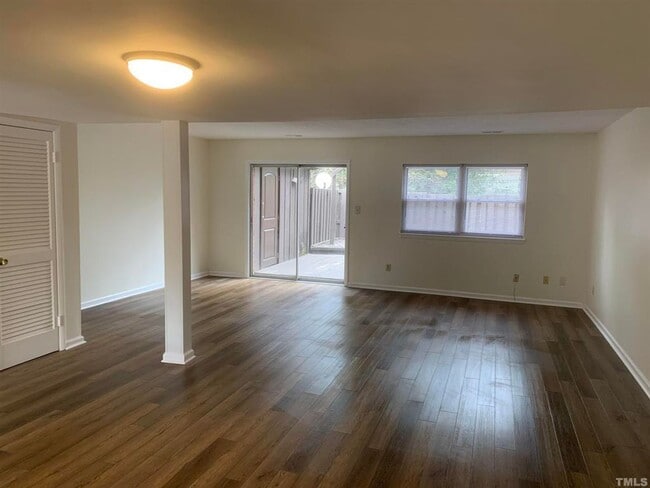 Building Photo - 1220 Manassas Court - Bev Roberts Rentals and Property Management