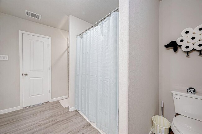 Building Photo - 115 Wilburn Dr