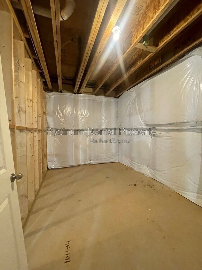 Building Photo - 3215 Summerpoint Crossing