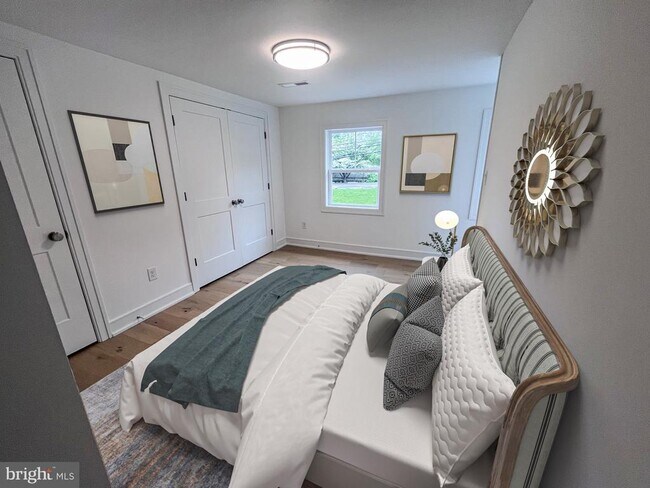 Building Photo - 625 Conestoga Rd