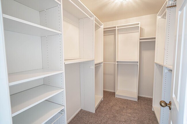 Building Photo - 18618 El Dorado Ct