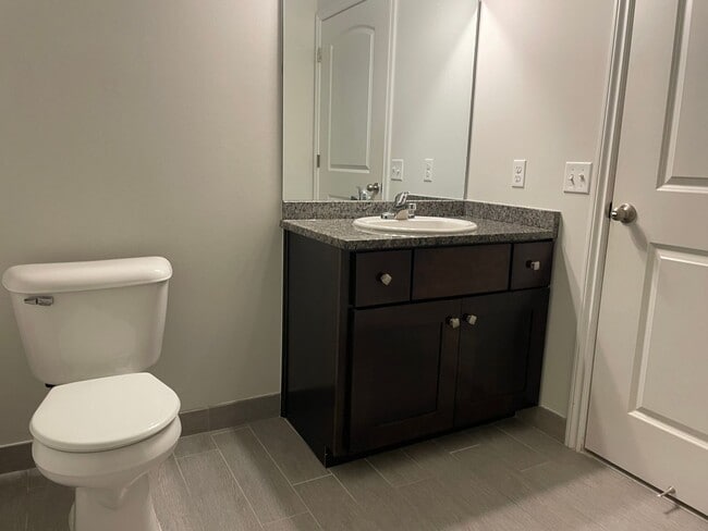 Building Photo - Shelby Township-2 Bedrooms, 2-Baths, Attac...