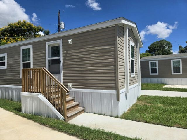 Building Photo - 1311 US-92