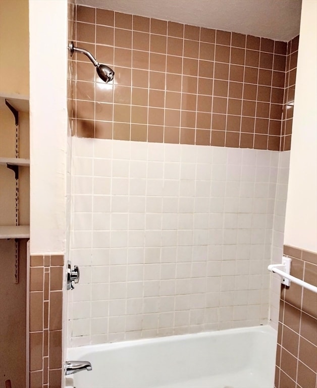 Building Photo - 35 Clifton St