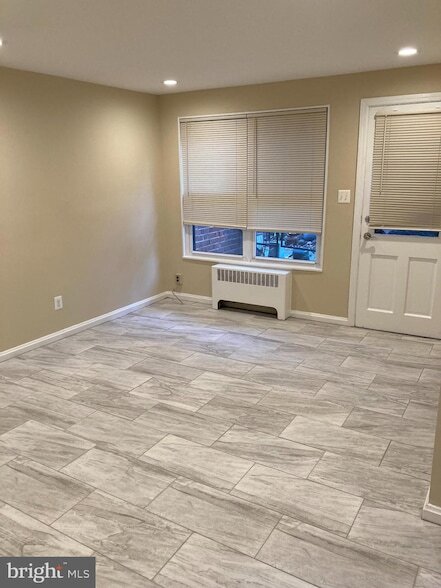 Building Photo - 610 Kennebec Ave