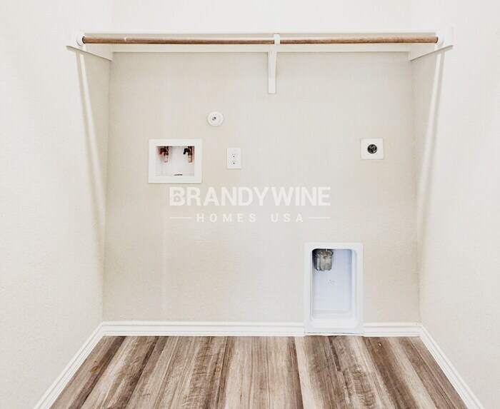 Building Photo - 7014 Winding Shelf