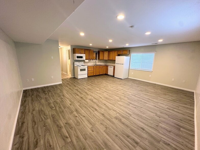 Building Photo - 3453 Kennekuk Cir